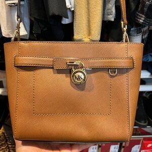 Michael Kors Crossbody Bag